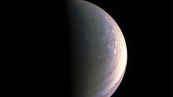 Juno Offers New Look at Jupiter's North Pole (Photos)