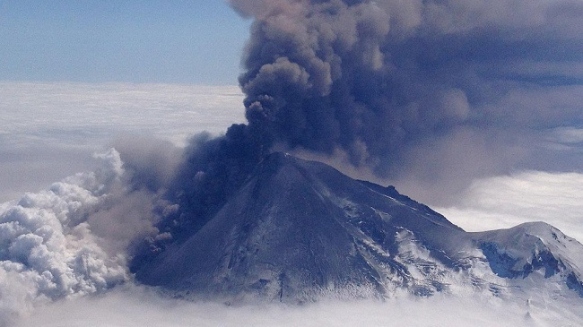 Alaska volcano erupts, sends up another ash plume