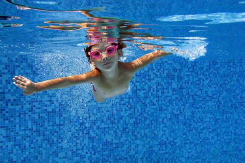 Scientists confirm: Yes, there is pee in your public swimming pool