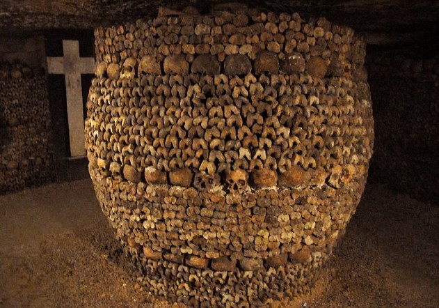 Rescue From Paris Catacombs: 2 Teens Accidentally Spend 3 Days With 6M Dead