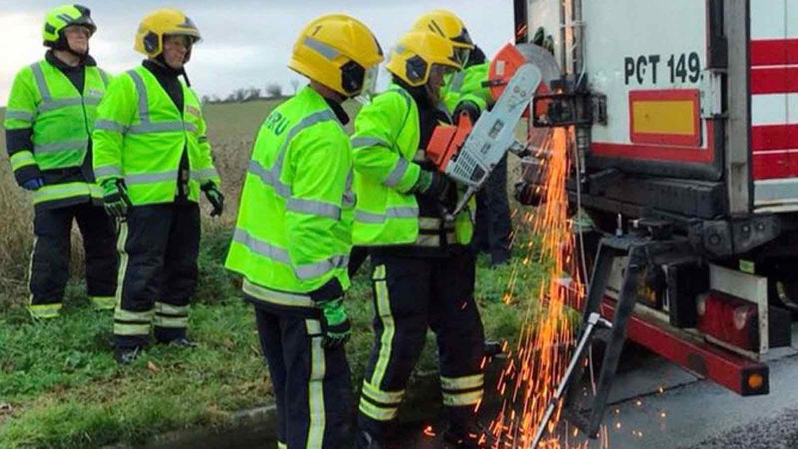 11 people found in lorry freed by firefighters