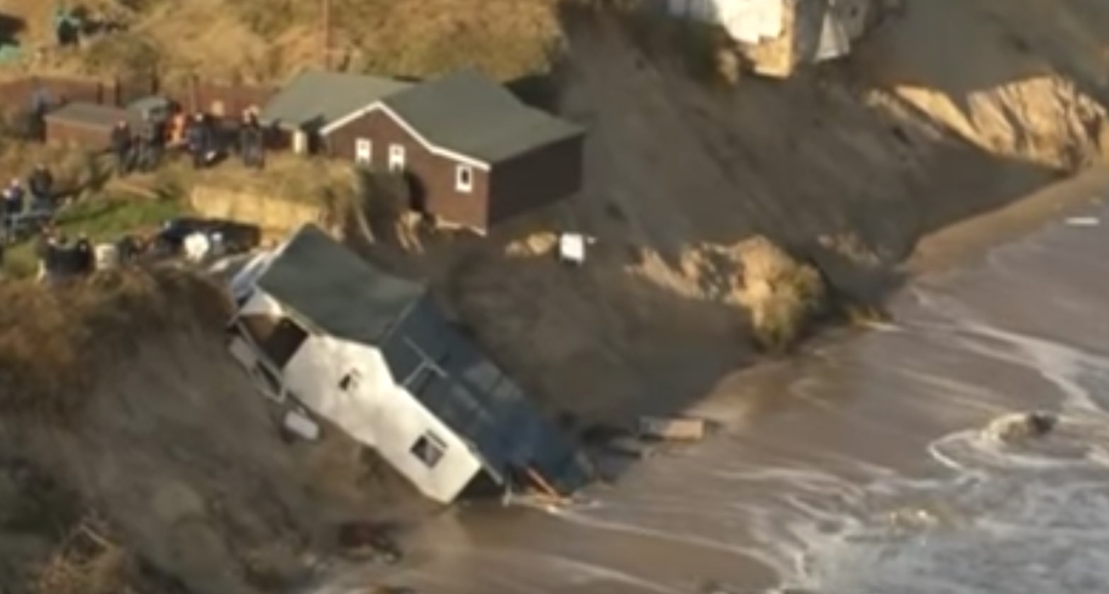 Norfolk homes evacuated due to coastal erosion (Watch)