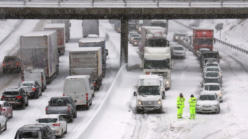 Storm Emma - UK: Snow causing widespread travel disruption