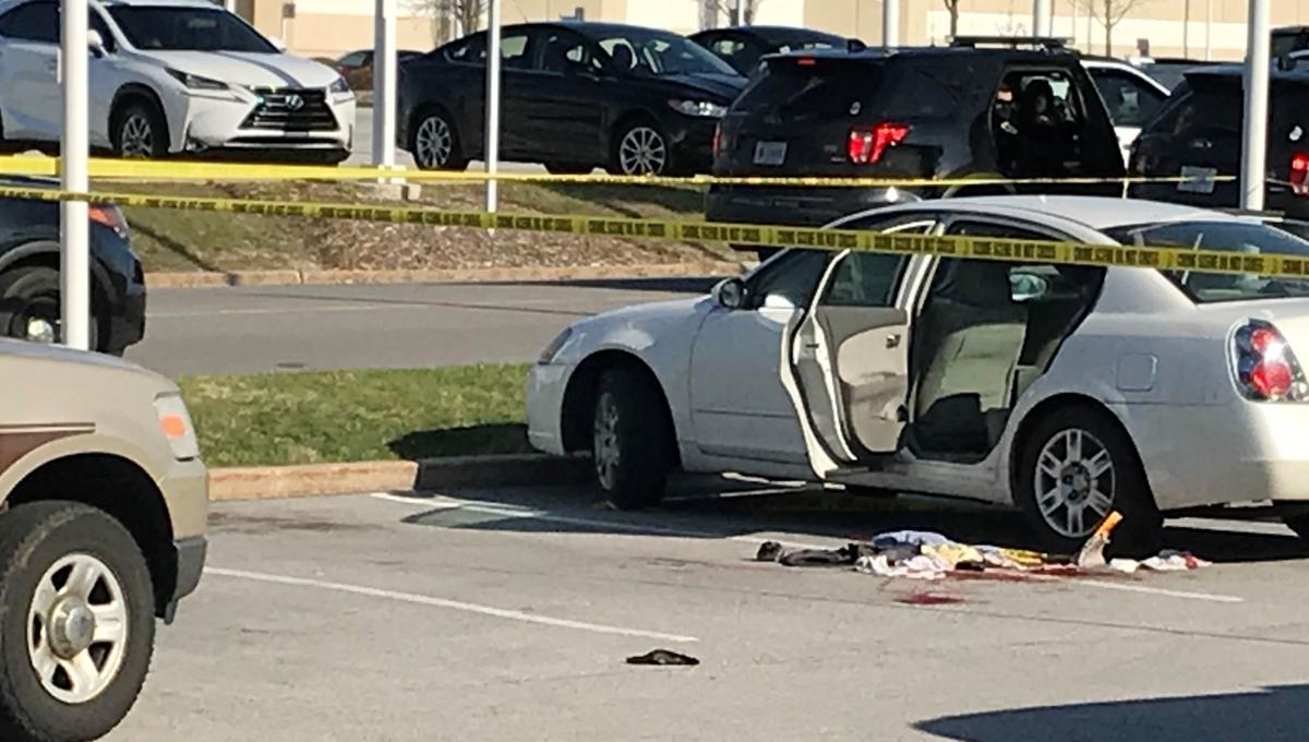 Toddler shoots mother in Indiana parking lot, Police Say
