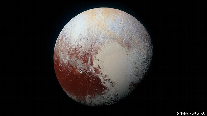 Pluto′s marvelous methane dunes surprise researchers