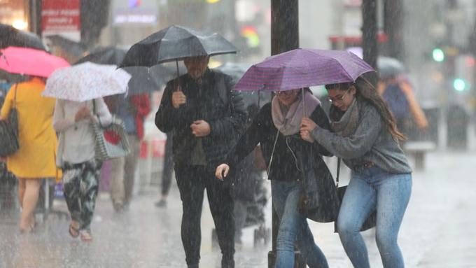 UK: Thunderstorms lash UK – with more severe weather on the way