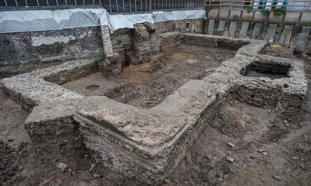 Roman library reemerges in Germany after 2000 years (Photo)