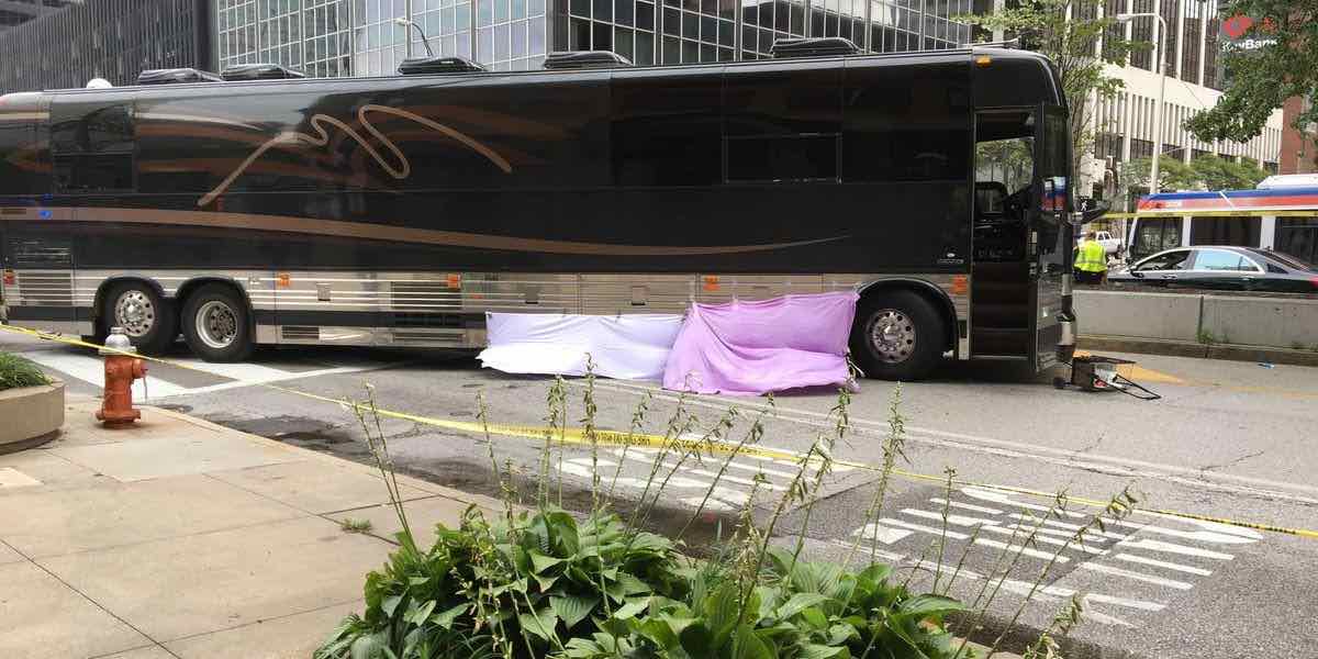 Gary Numan’s tour bus involved in fatal crash, Report
