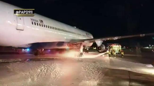 Landing gear fire at JFK (Watch)