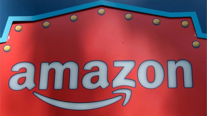 Amazon holiday sales record, an extra reason to celebrate this New Year's