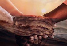 Long-lost sisters reunite for first time in 50 years Long-lost sisters reunite for first time in 50 years