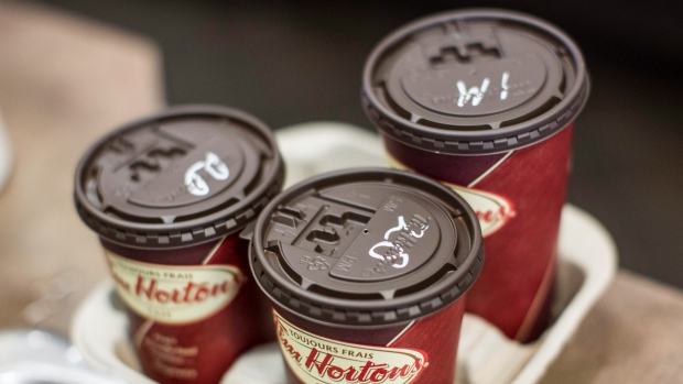 New Tim Hortons coffee lids leak too much (Reports)