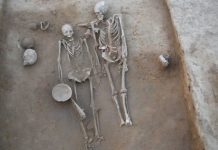 India mystery skeletons of ancient ‘couple’ India mystery skeletons of ancient 'couple'