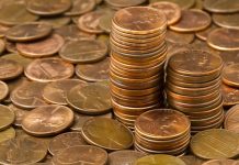 Mum refused service over coins payment Mum refused service over coins payment