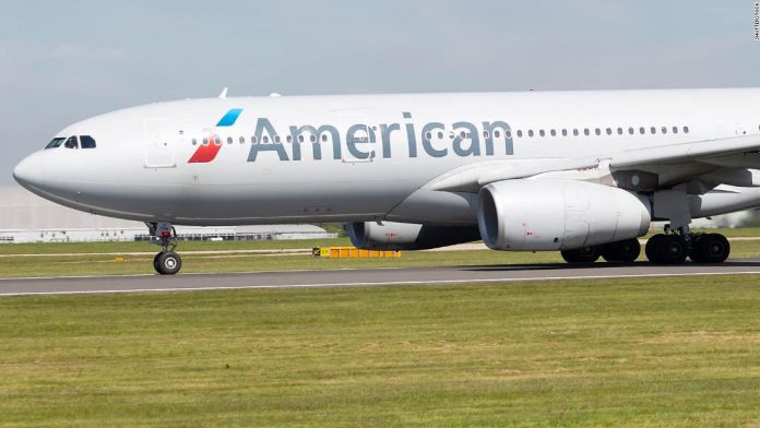 Drunk American Airlines pilot arrested just before takeoff, Report