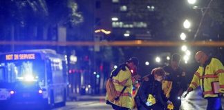 New Orleans Shootout: Five bystanders wounded while waiting for bus, suspect dead New Orleans Shootout: Five bystanders wounded while waiting for bus, suspect dead