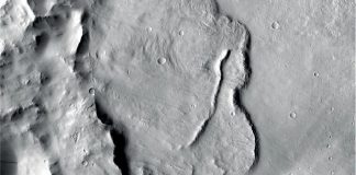 Researchers see evidence of underground lakes system on Mars Researchers see evidence of underground lakes system on Mars