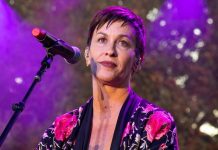 Singer Alanis Morissette pregnant with third child Singer Alanis Morissette pregnant with third child