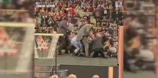 Bret hitman Hart attack: WWE legend tackled during hall of fame speech Bret hitman Hart attack: WWE legend tackled during hall of fame speech