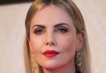 Charlize Theron Reveals Daughter Is Transgender: “I Thought She Was a Boy” Charlize Theron Reveals Daughter Is Transgender: “I Thought She Was a Boy”