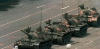 Leica Distances Itself From Tiananmen Square ‘Tank Man’ (Reports) Leica Distances Itself From Tiananmen Square 'Tank Man' (Reports)