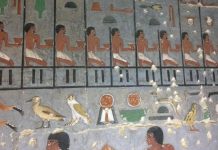 Noble tomb found at Saqqara, named Khuwy Noble tomb found at Saqqara, named Khuwy