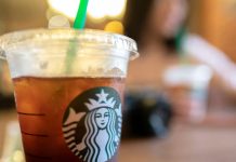 Starbucks employee writes ‘ISIS’ on Muslim man’s order slip, Report Starbucks employee writes 'ISIS' on Muslim man's order slip, Report