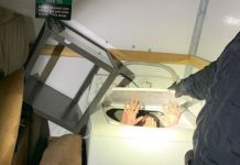 Chinese Migrants Found Hiding in Appliances at US border Chinese Migrants Found Hiding in Appliances at US border