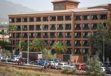 Tenerife hotel in lockdown over coronavirus, Report Tenerife hotel in lockdown over coronavirus, Report