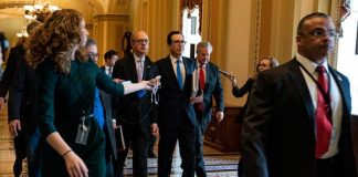 Coronavirus USA Live Updates: US Senate passes $2 trillion bill Coronavirus USA Live Updates: US Senate passes $2 trillion bill