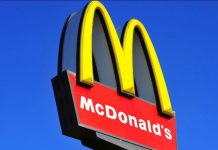 McDonald’s worker smashed coffee pot on customer, Report McDonald’s worker smashed coffee pot on customer, Report