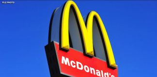 McDonald’s worker smashed coffee pot on customer, Report McDonald’s worker smashed coffee pot on customer, Report