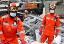 Mother, son rescued in China from rubble after 52 hours Mother, son rescued in China from rubble after 52 hours