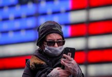 Coronavirus USA Update: CDC asking people to wear face coverings outside Coronavirus USA Update: CDC asking people to wear face coverings outside