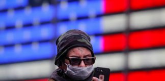 Coronavirus USA Update: CDC asking people to wear face coverings outside Coronavirus USA Update: CDC asking people to wear face coverings outside