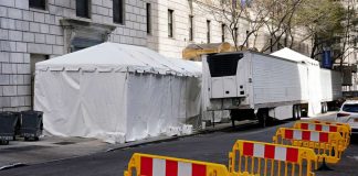 Coronavirus USA Update: New York shutdown extended to May 15