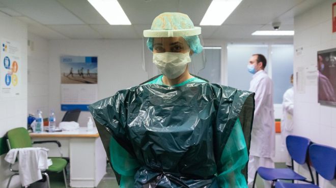 Coronavirus USA Updates: Mask, equipment shortages push nurses to brink across nation