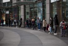 Coronavirus USA Updates: Social distancing could be necessary until 2022 Coronavirus USA Updates: Social distancing could be necessary until 2022