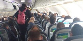 Coronavirus USA Updates: Airlines should leave seats empty on planes to promote social distancing Coronavirus USA Updates: Airlines should leave seats empty on planes to promote social distancing
