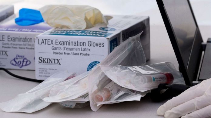 Coronavirus USA Updates: California police arrest woman for selling non-approved test kits