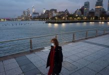 Coronavirus USA Updates: ‘Heroic’ Colorado paramedic who came to help NYC dies from virus Coronavirus USA Updates: 'Heroic' Colorado paramedic who came to help NYC dies from virus