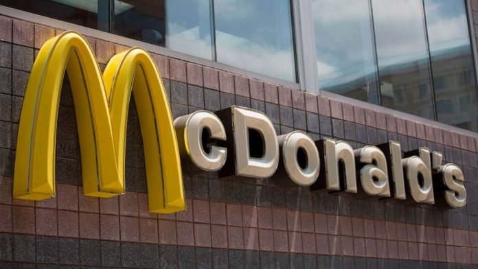 Coronavirus USA Updates: McDonald's employees will have 'full recovery' from shooting