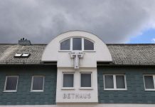 Coronavirus Updates: 107 COVID-19 cases linked to Frankfurt church Coronavirus Updates: 107 COVID-19 cases linked to Frankfurt church