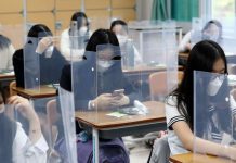 Coronavirus Updates: Students start returning to classrooms across South Korea Coronavirus Updates: Students start returning to classrooms across South Korea