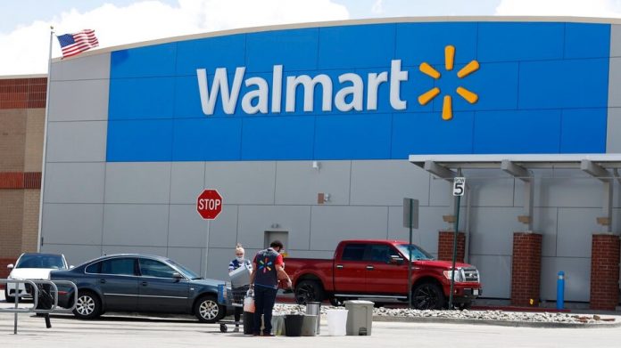 Walmart to pay another $390 million in worker bonuses