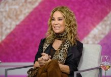 Kathie Lee Gifford Insists She is Not ‘Reinventing Herself’, Report Kathie Lee Gifford Insists She is Not 'Reinventing Herself', Report