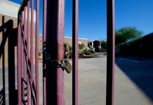 Coronavirus USA updates: Arizona school district cancels classes due to staff absences Coronavirus USA updates: Arizona school district cancels classes due to staff absences