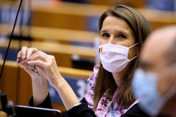 Coronavirus live updates: Belgium's foreign minister admitted to ICU for COVID-19