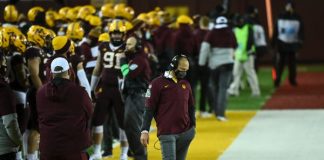 Iowa dominates Gophers in 35-7 rout at TCF Bank Stadium – Details Iowa dominates Gophers in 35-7 rout at TCF Bank Stadium - Details