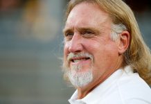 NFL hall-of-famer Kevin Greene dies aged 58 NFL hall-of-famer Kevin Greene dies aged 58